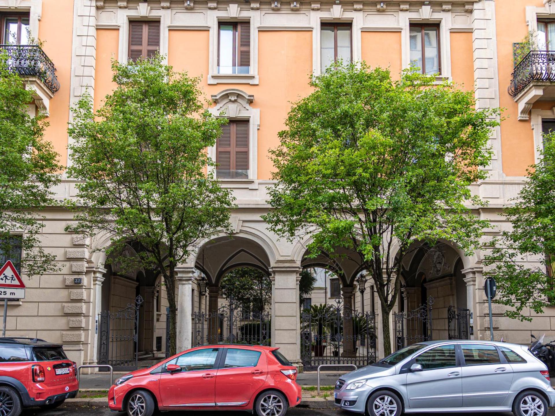 Luxury Sant'Ambrogio Apartment Milano Exteriör bild